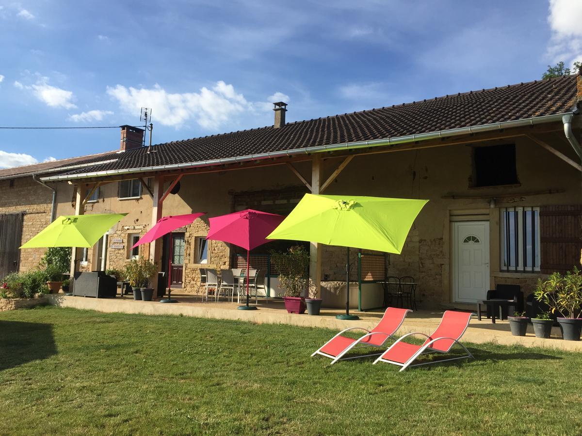 La Ferme Du Bonheur Bed & Breakfast Arbigny Exterior photo